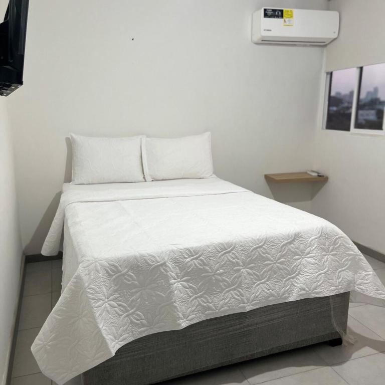 The Glory 3 Bedrooms, Jacuzzi and Pool - Three-Bedroom Apartment - 20