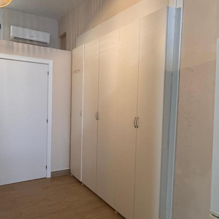 Gran Loft en planta baja en el Centro de Valencia - One-Bedroom Apartment - 15