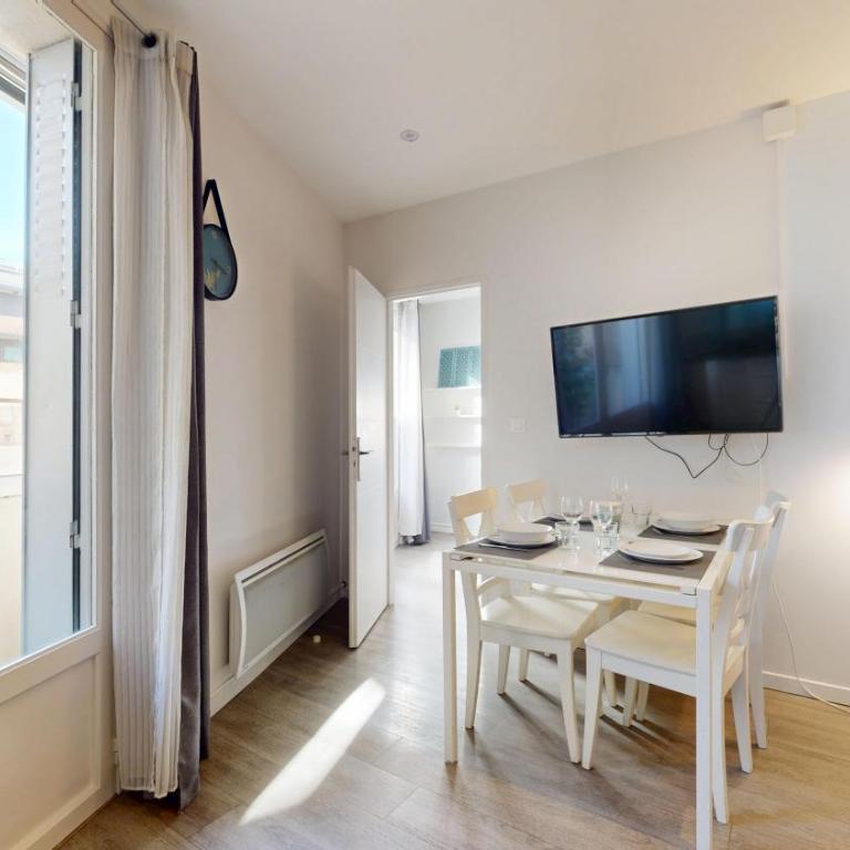 expat renting - Le Célia - Central - Wi-Fi - Appartement 2 Chambres - 22