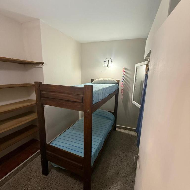 Depto céntrico en complejo - Two-Bedroom Apartment - 12