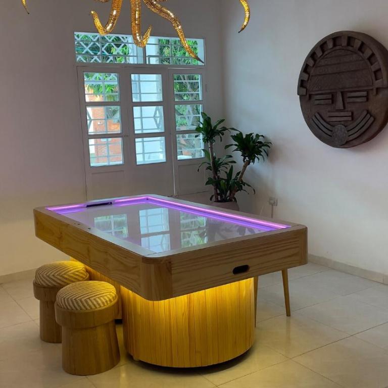 casa aria con mesa hockey, patio y ping pong - Two-Bedroom House - 36