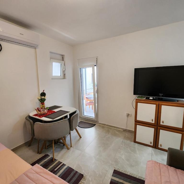 Inga - Apartment Ulcinj sea view - One-Bedroom Apartment - 7