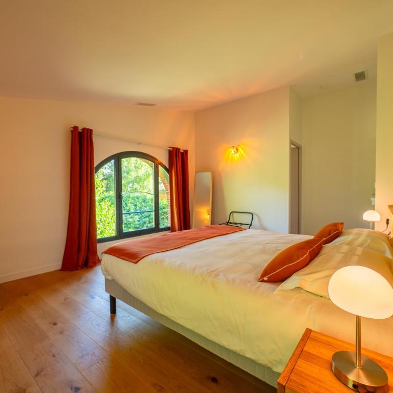 LE MOULIN DE LA FLAMBERE - Maison 3 Chambres - 17