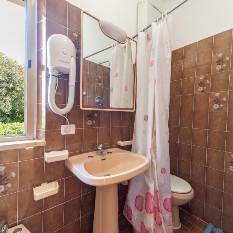 Baia Azzurra - Appartamento (4 Adulti) - 15