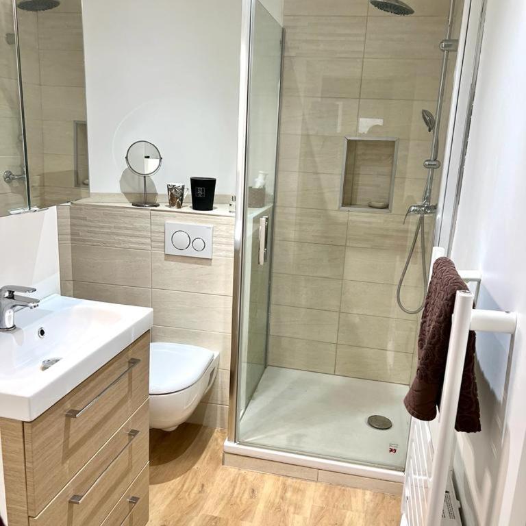 SYMPA 1 Bedroom 1BR Center of Reims Parking - Appartamento con 1 Camera da Letto - 3