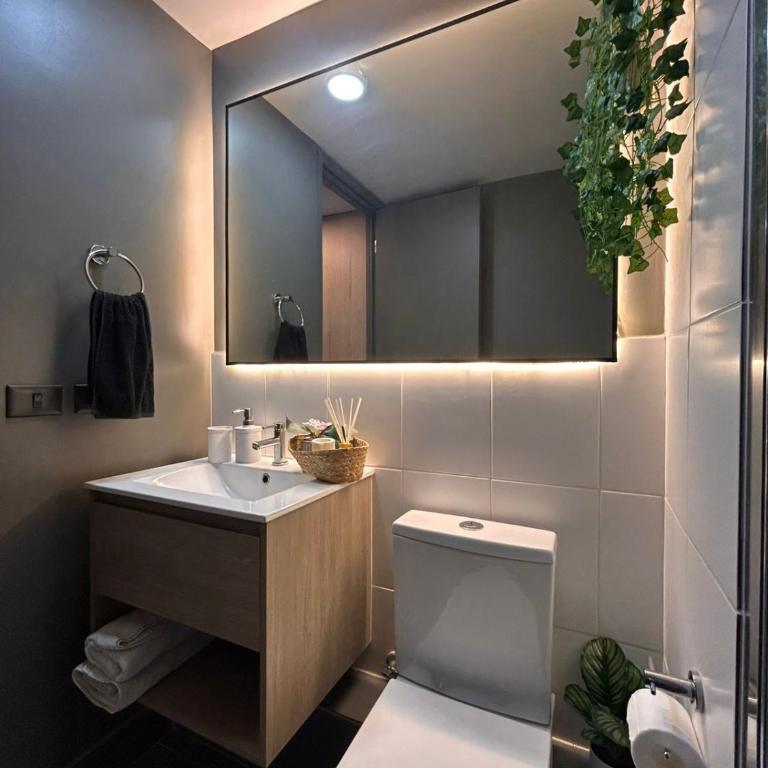 DEPARTAMENTO MODERNO Y COMODO CERCA A MOVISTAR ARENA Y FANTASILANDIA - One-Bedroom Apartment - 20