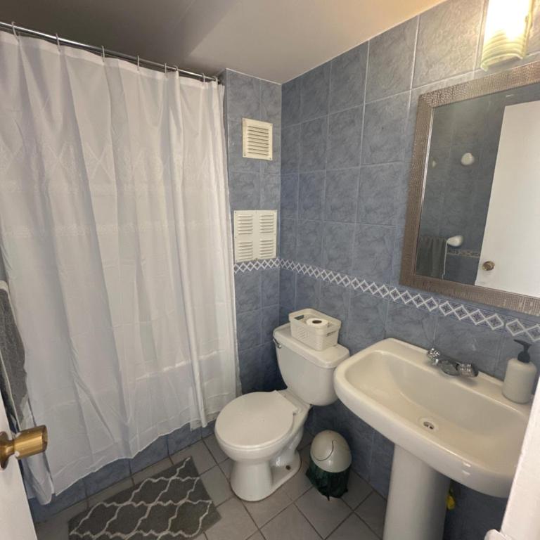 Disfruta de un entorno relajado y con estilo - Apartment - 20