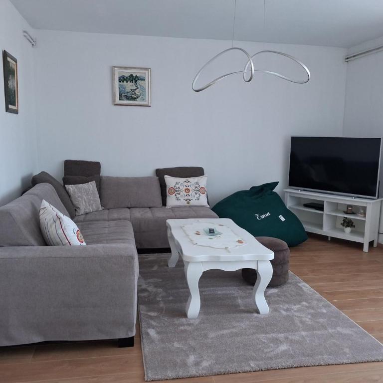 Esma 2 - Two-Bedroom Apartment - 7