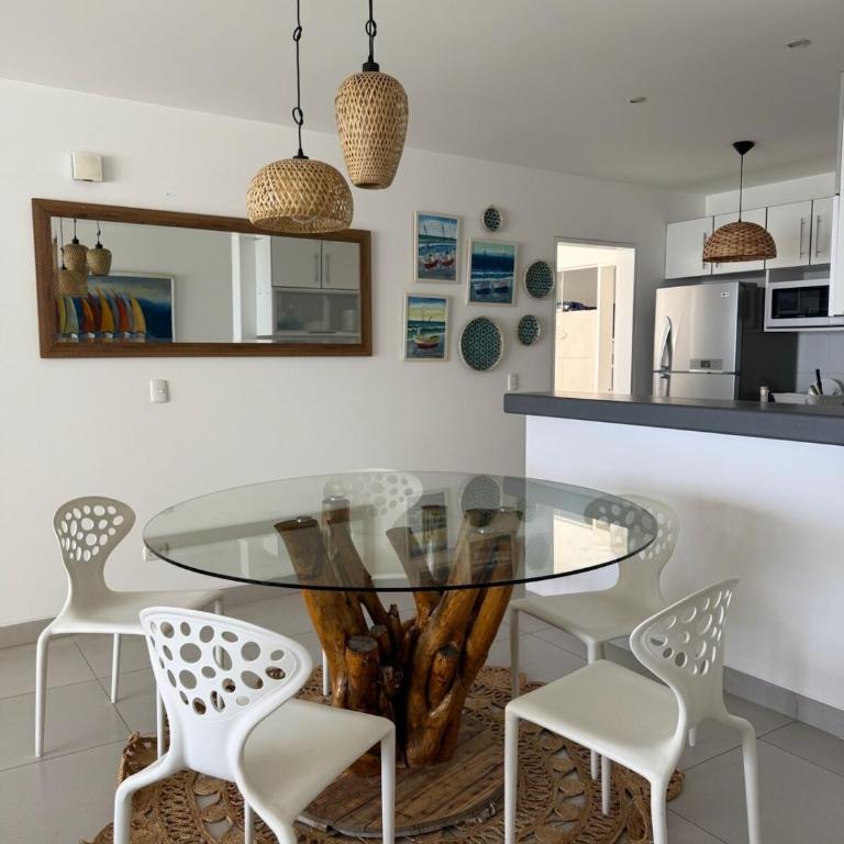 Oceanfront apartment con opcion de Velero - Apartment - 14