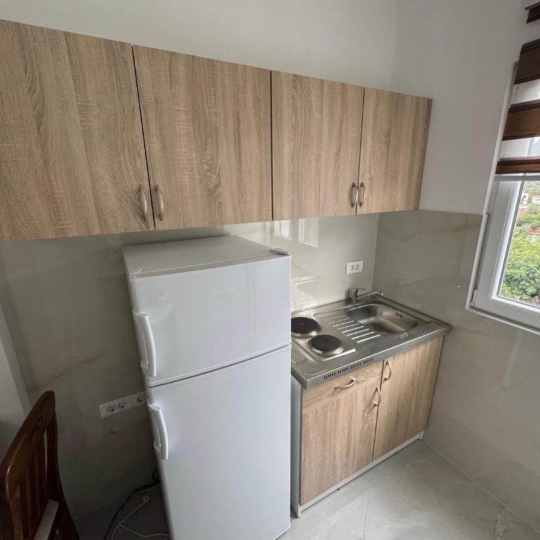 Sutomore Apartman - Apartman sa 1 Spavaćom Sobom - 5