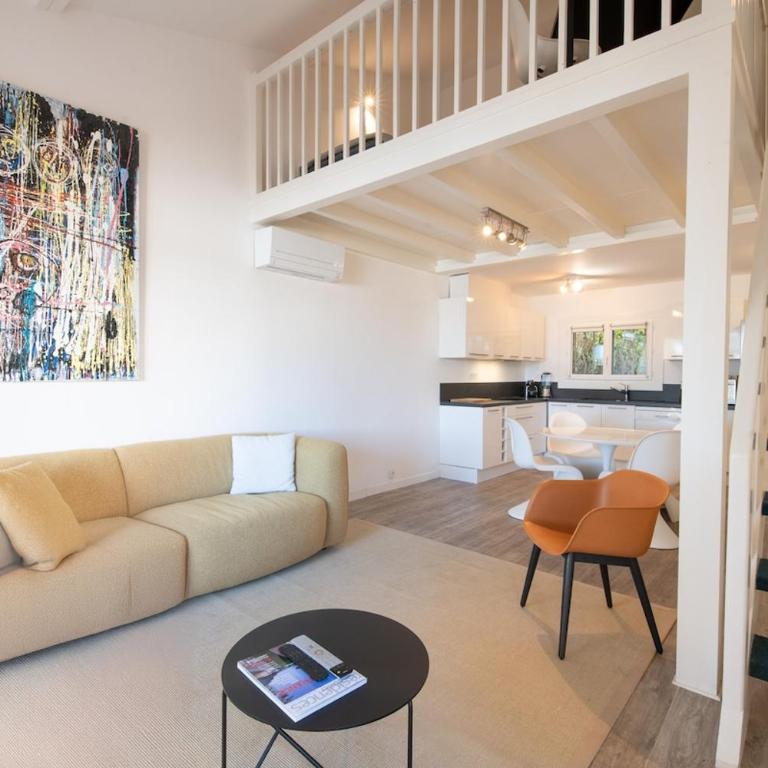 Magnifique appartement avec vue sur les bateaux - Appartement 2 Chambres - Vue sur Mer - 2