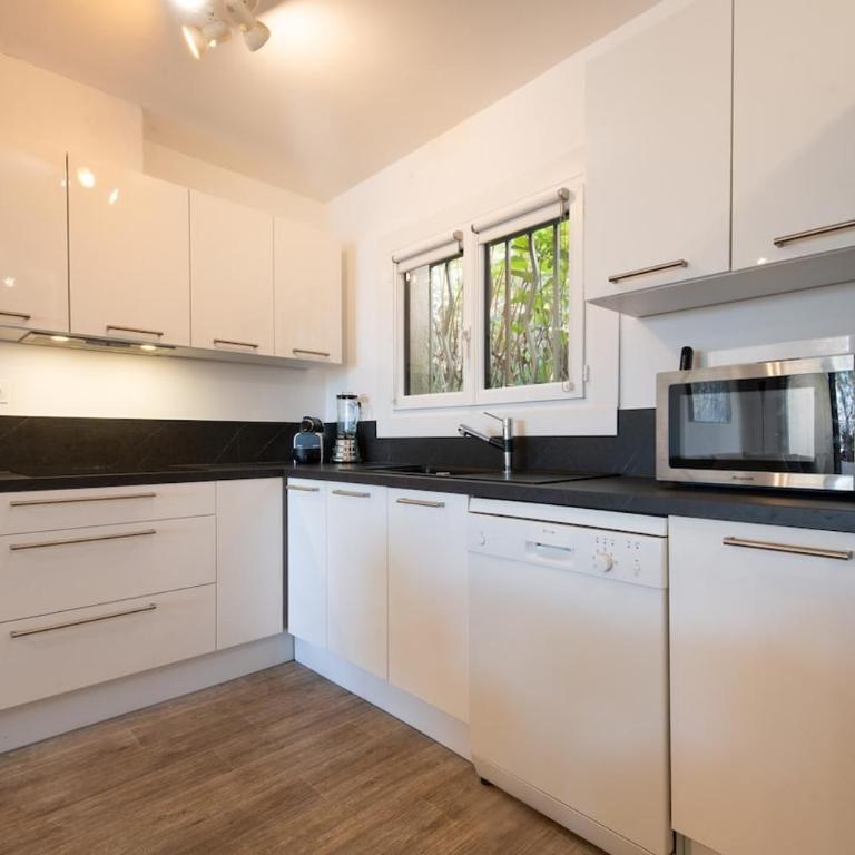Magnifique appartement avec vue sur les bateaux - Appartement 2 Chambres - Vue sur Mer - 14