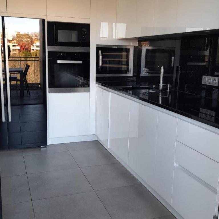 Skyline Lumina Parking Clim Tram - Apartment with Terrace - 23