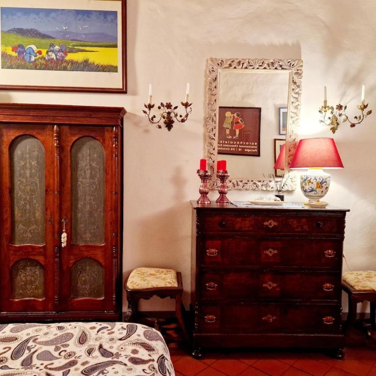 La Stanza dei Gigli - Centro Storico Perugia - Appartamento con 2 Camere da Letto - 10
