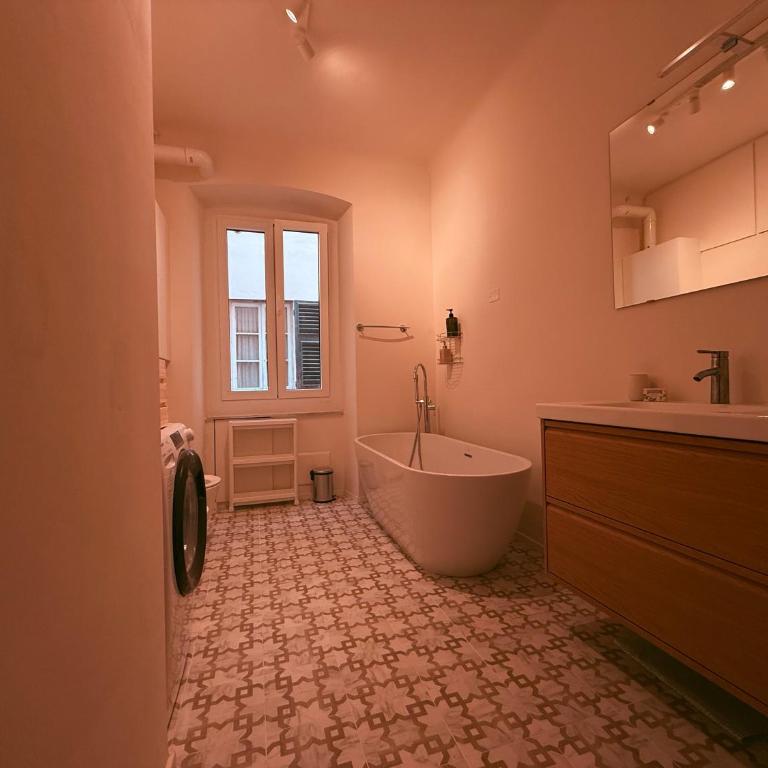 Castelletto Home - Appartamento con 2 Camere da Letto - 2