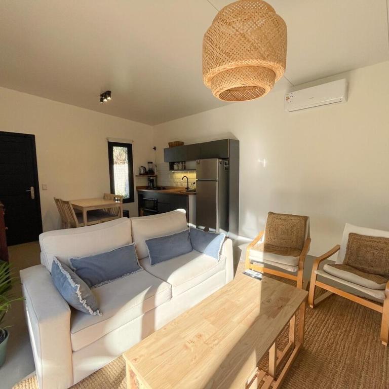 Casa en La Barra a 5 minutos de la playa - Two-Bedroom House - 14