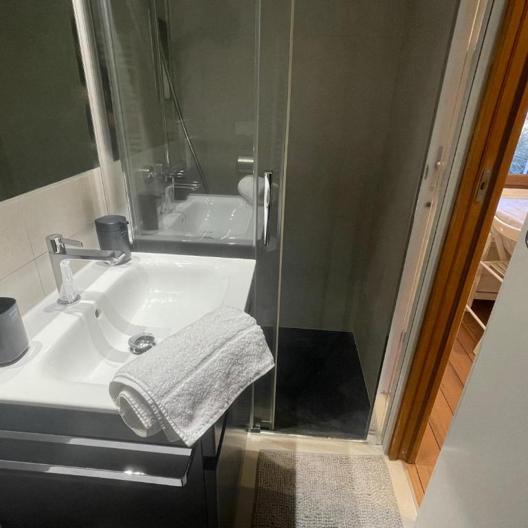 Panorama Saleve - Swiss Border - Bus to Geneva - Appartement 1 Chambre - 11