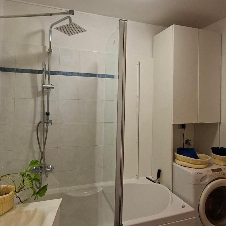 LISA'S HOME - La casa di Lisa - 15 min by train from Milan Central station - Apartment mit 1 Schlafzimmer - 15