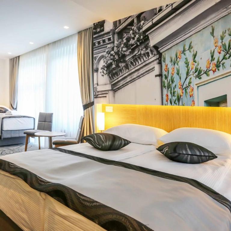 Hotel Grad - Četvorokrevetna Soba - 1
