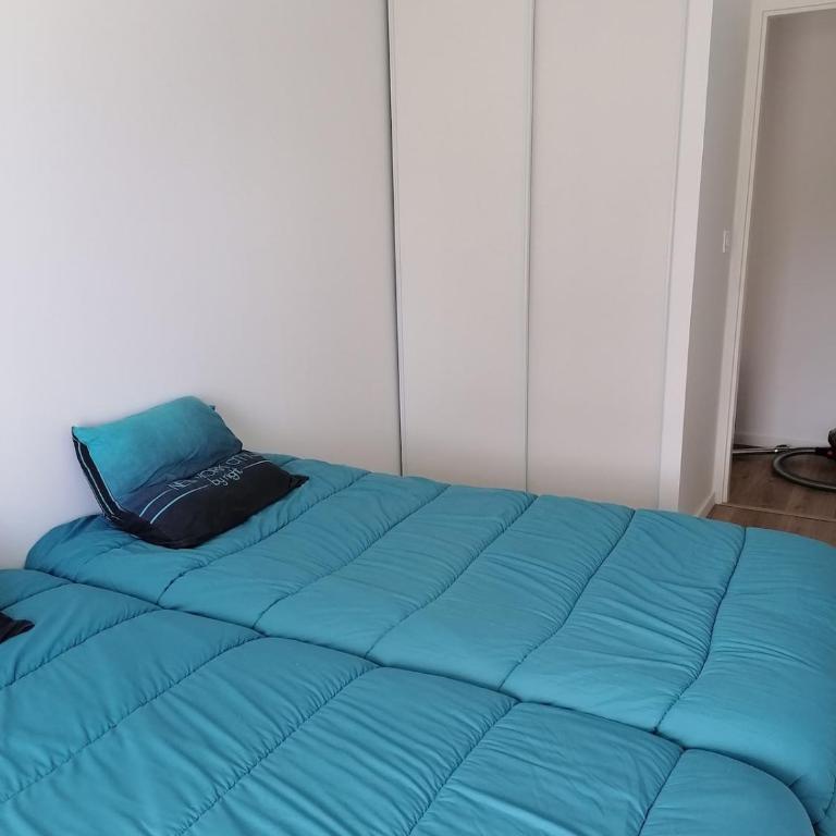 Appartement de charme en plein centre-ville, 20 min à pied de la plage et 5 min des commerces et du marché - Appartamento con 2 Camere da Letto - 4