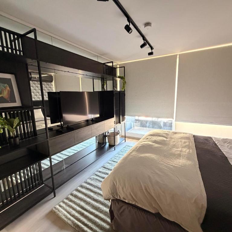 Premium comfort for your stay -Las Condes - One-Bedroom Apartment - 1