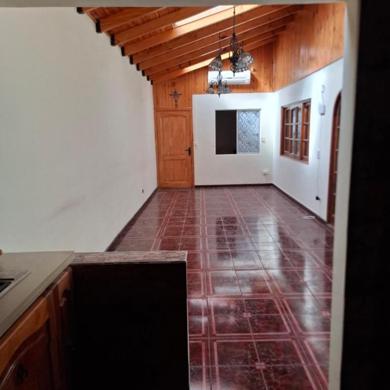Casa de campo en plena ciudad - Five-Bedroom House - 7