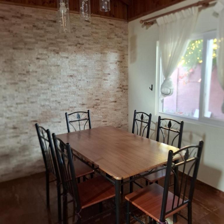 Casa de campo en plena ciudad - Five-Bedroom House - 8