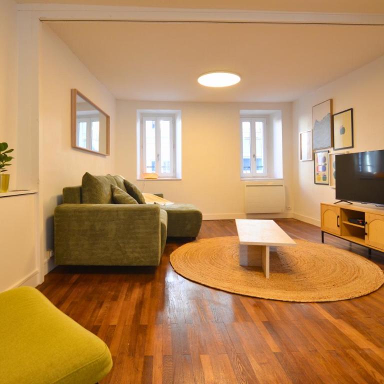 Centre Historique de Nantes - Grand T2 de 52 m - 4 personnes - Apartment mit 1 Schlafzimmer - 1