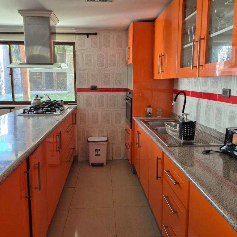 Casona, enjoy the our hot tube - Seven-Bedroom House - 38