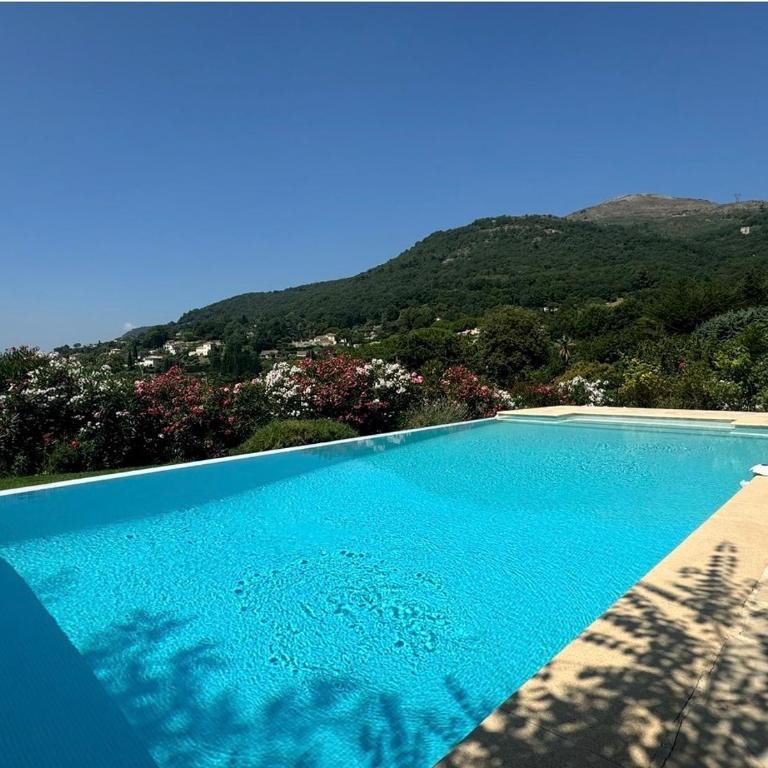 Côte d'Azur villa d'architecture méditerranéenne Vence entre mer et montagne - Villa - 3