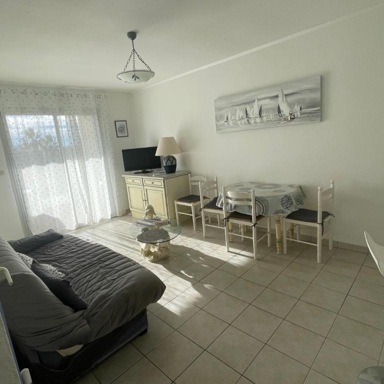 Appartement Valras-plage 2chambres résidence avec piscine - Appartement 2 Chambres - 4