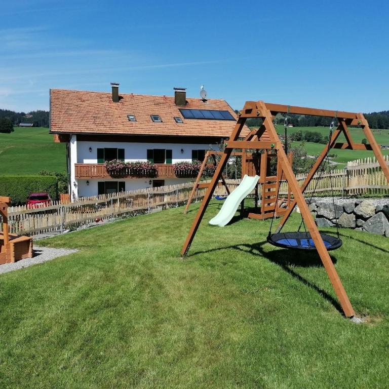 Ferienhof Hefele Ferienwohnung Breitenberg mit KönigsCard - Apartment - 14