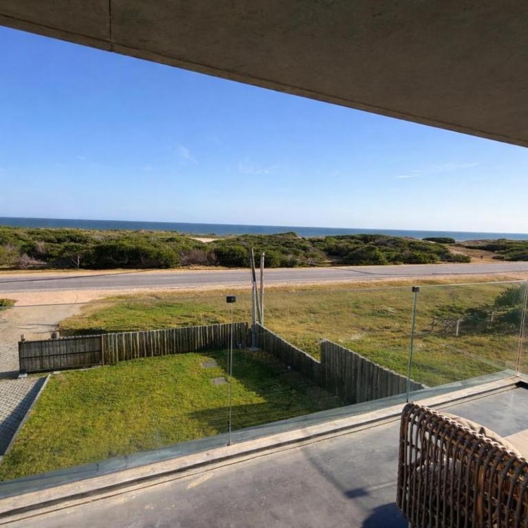 Ataraxia, La Juanita - Three-Bedroom House - 24