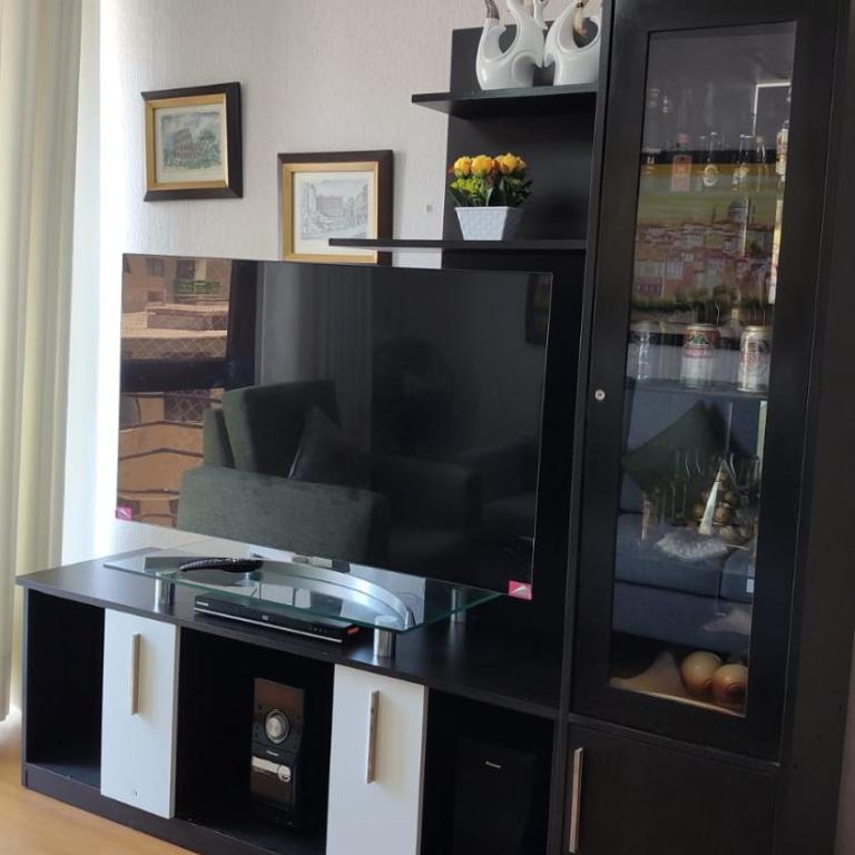 EL rincon feliz - Three-Bedroom Apartment with View - 2