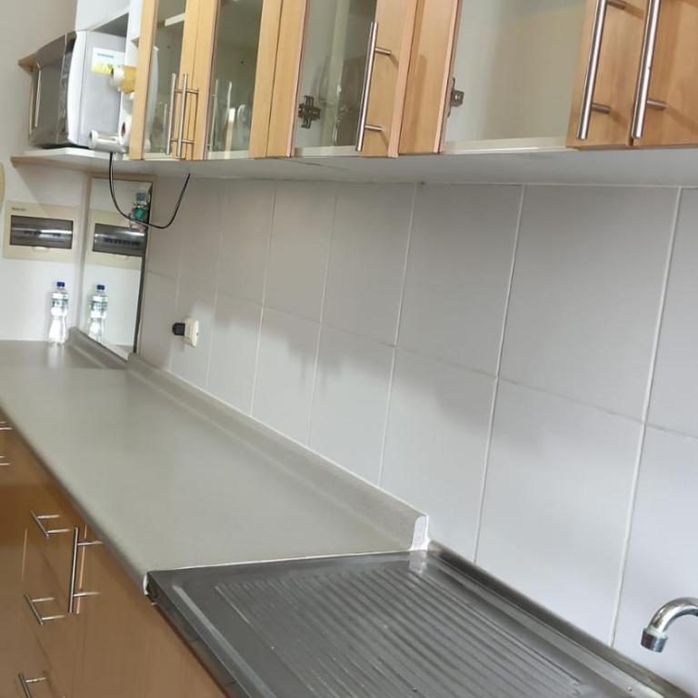 EL rincon feliz - Three-Bedroom Apartment with View - 12