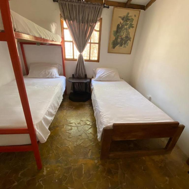 Casa Amores - Taganga - Habitación Triple Básica con baño compartido - 2