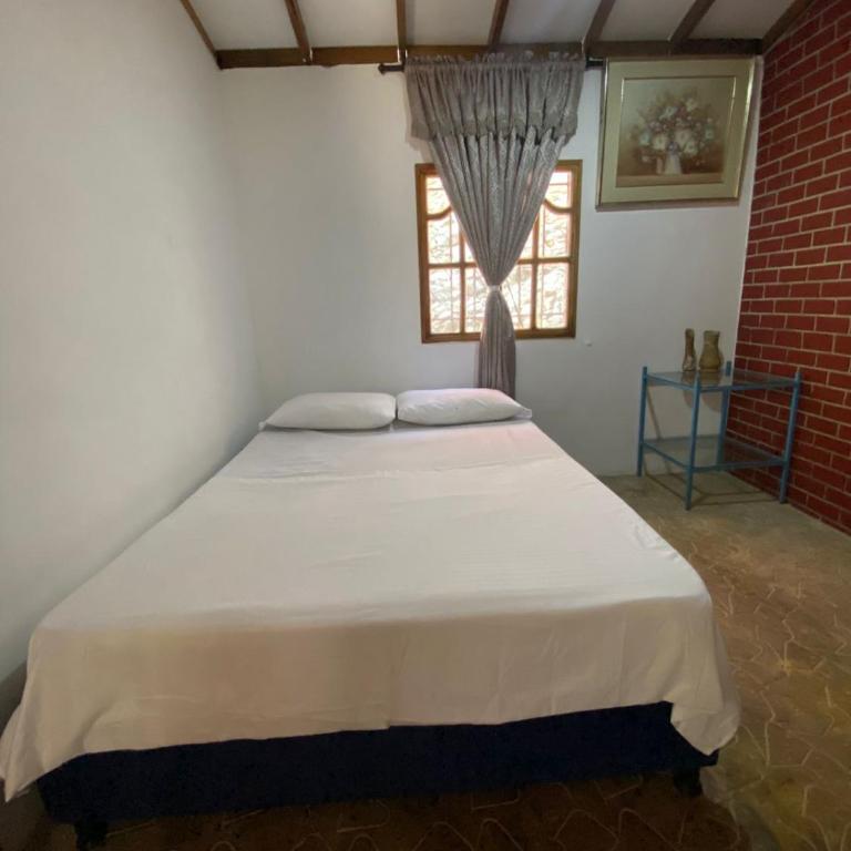Casa Amores - Taganga - Habitación Doble con baño compartido - 2