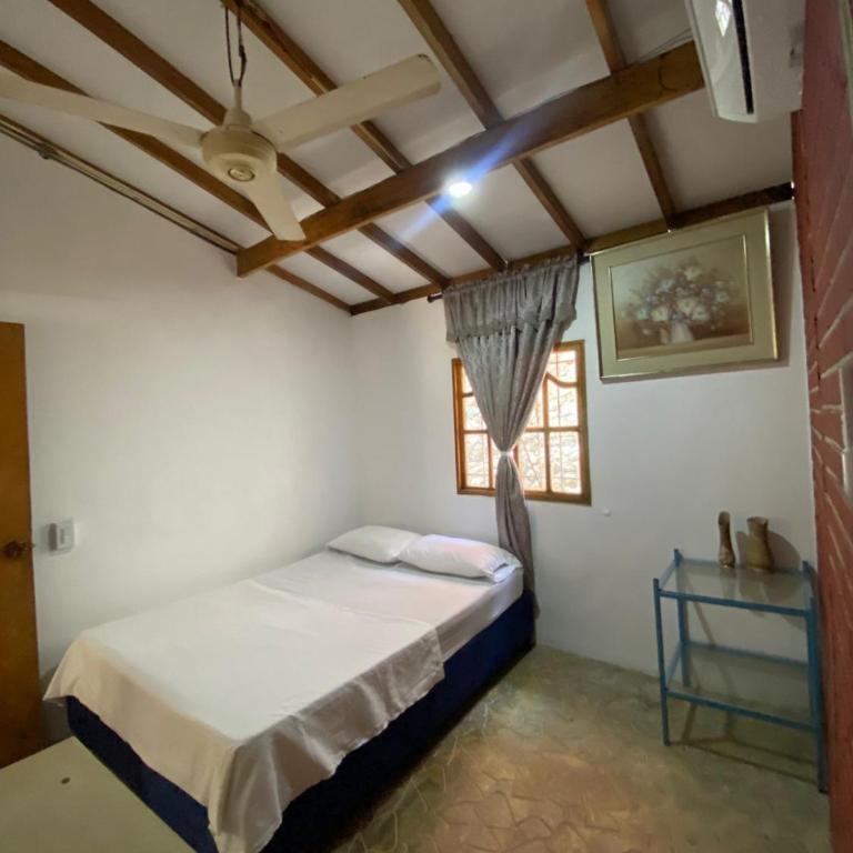Casa Amores - Taganga - Habitación Doble con baño compartido - 3