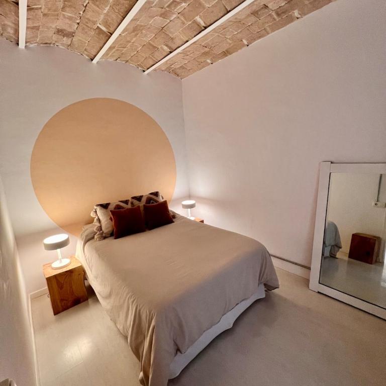 Cozy Barceloneta Beach Flat - Newly Renovated - One-Bedroom Apartment - 16