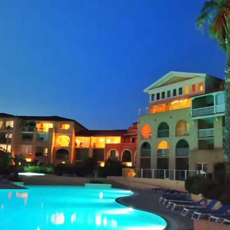 Le Jardin Bleu Agréable T2 vue mer, piscine, jardin - Apartment mit 1 Schlafzimmer - 4