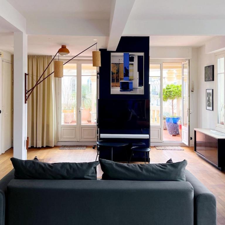 Design et Art - Proche Centre et Terrasse - Appartement 1 Chambre - 25