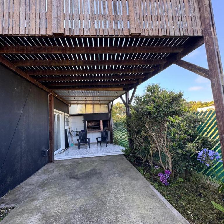 Caleta Olivia - Casa de 2 dormitorios - 4