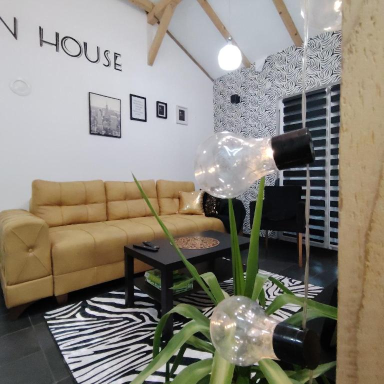 Kuća za odmor MERLIN HOUSE - Kuća sa 1 Spavaćom Sobom - 4