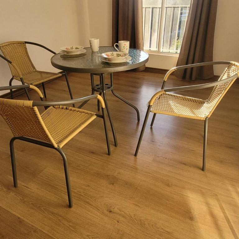 Cómodo departamento a minutos del centro de Los Ángeles - Apartamento de 1 dormitorio - 7