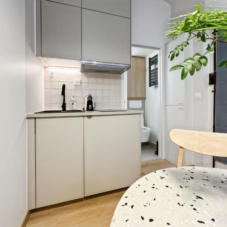 Paris Studio in Montmartre Area near Metro & Shops - Appartement 1 Chambre - 7