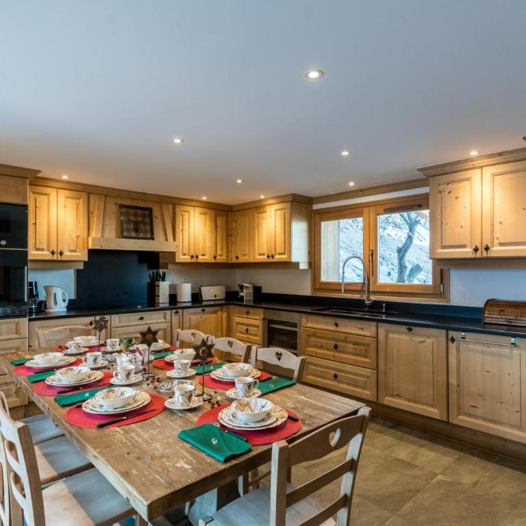Chalet La Grande Ourse Meribel - 175m2 apartment almost ski-in ski-out - Appartement - 23