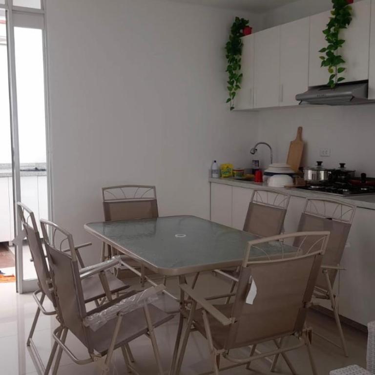 CASA CERCA a PLAYA NAPLO CON PISCINA - Two-Bedroom House - 2