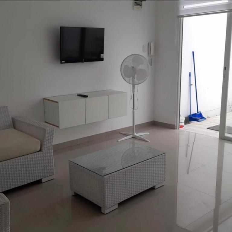 CASA CERCA a PLAYA NAPLO CON PISCINA - Two-Bedroom House - 14