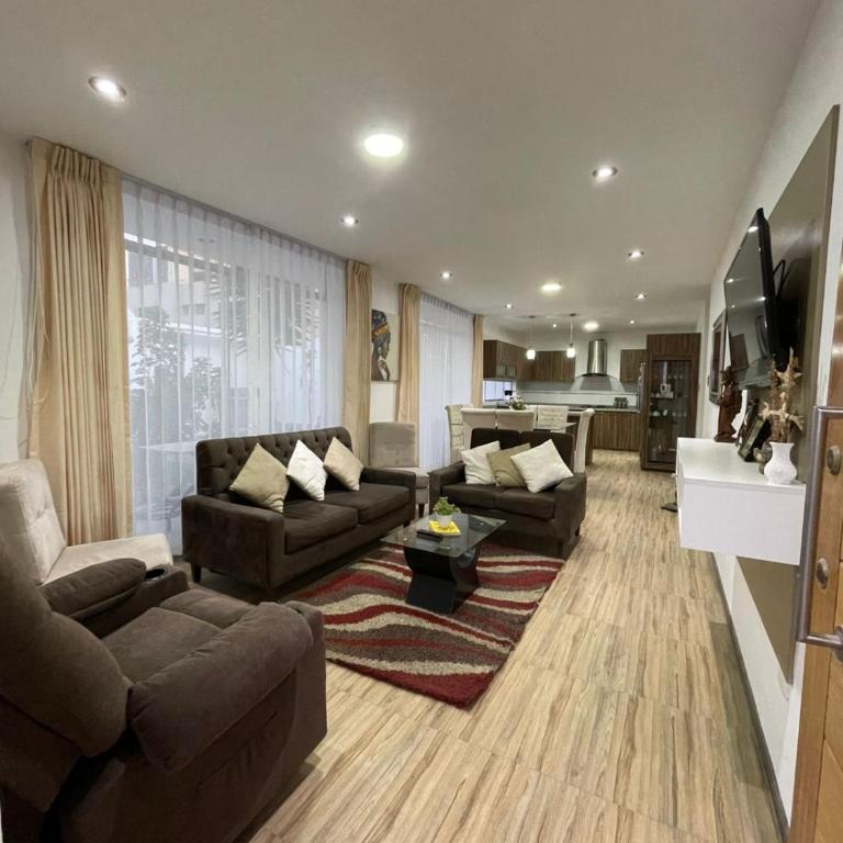 Departamento Premium Camana - Four-Bedroom Deluxe Apartment - 1