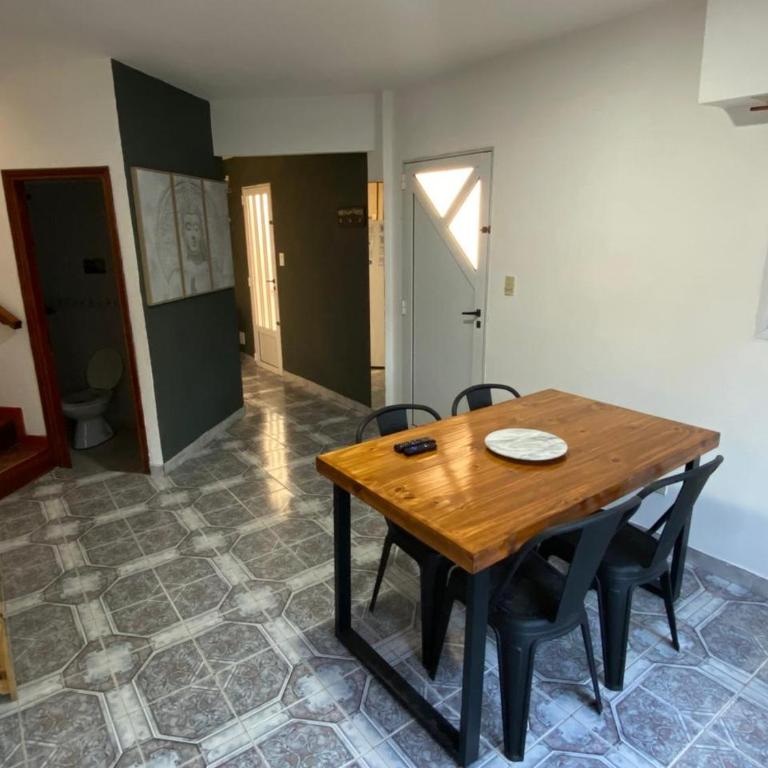Duplex 4 con cochera privada y parrilla - Apartamento de 1 dormitorio - 2